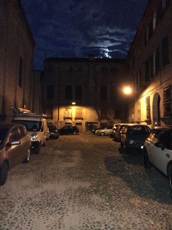 Nel Cuore Di Ferrara Exterior foto